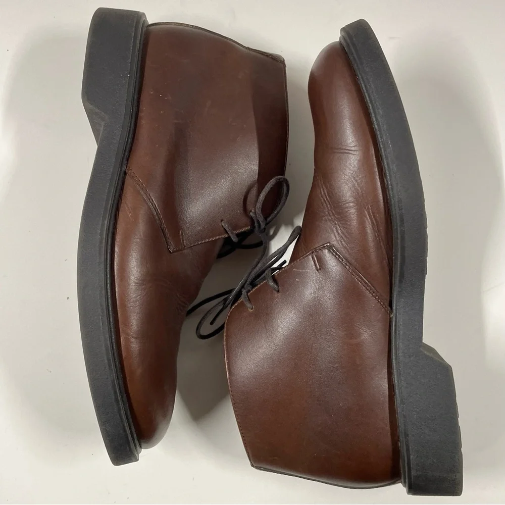 Eddie Bauer Brown Leather Chukka Boots Men’s Size 8.5M